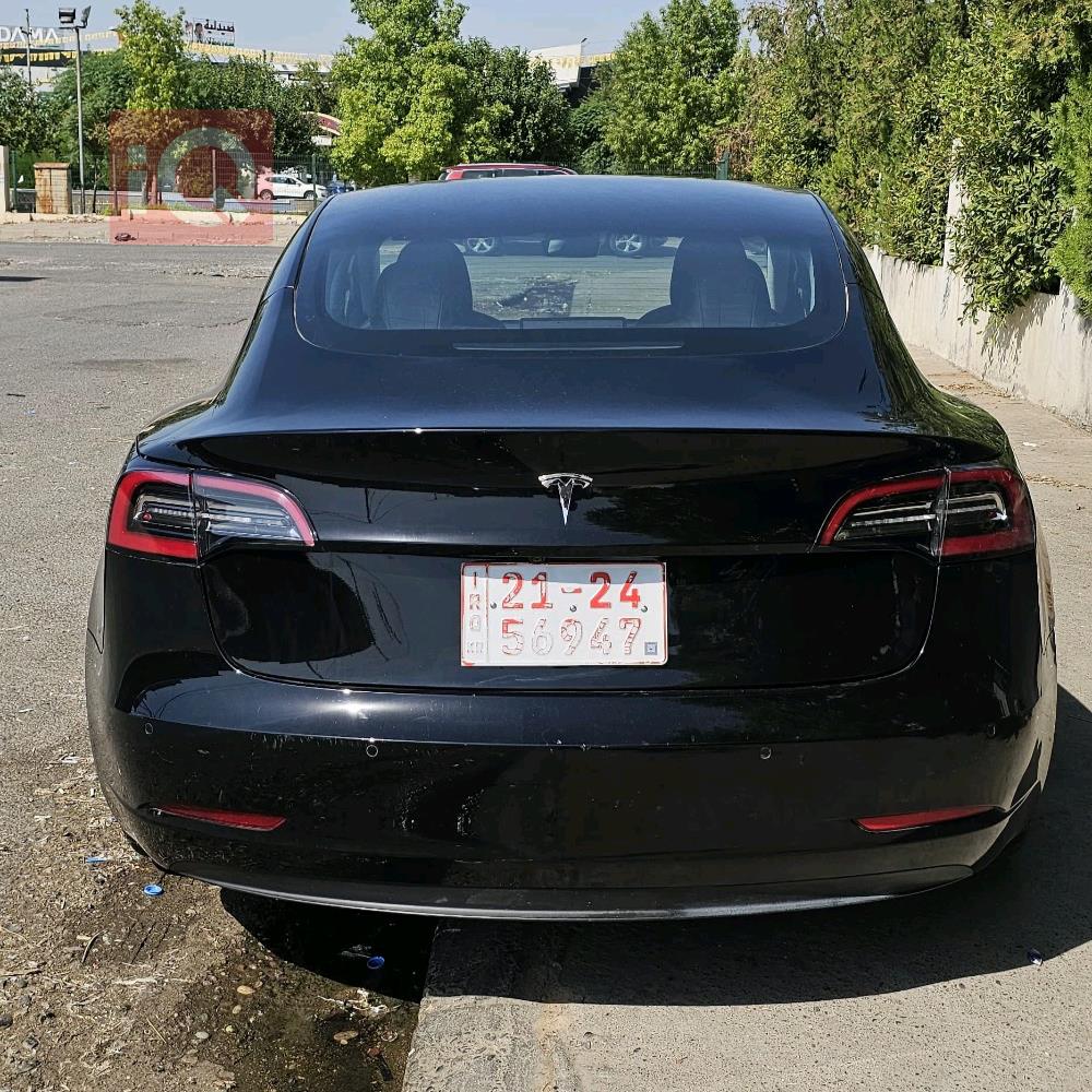 تسلا موديل 3